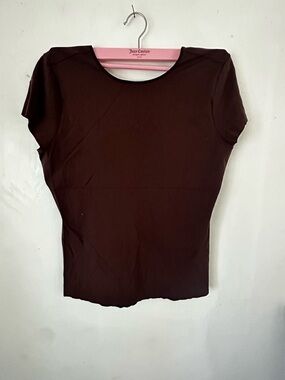 Nike  Women’s Brown Short-Sleeve Top
